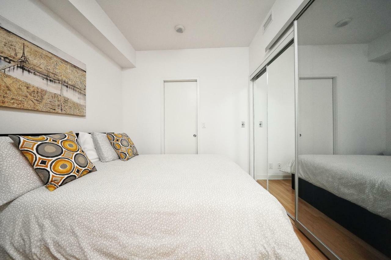 The York Boutique Suites Toronto Eksteriør billede