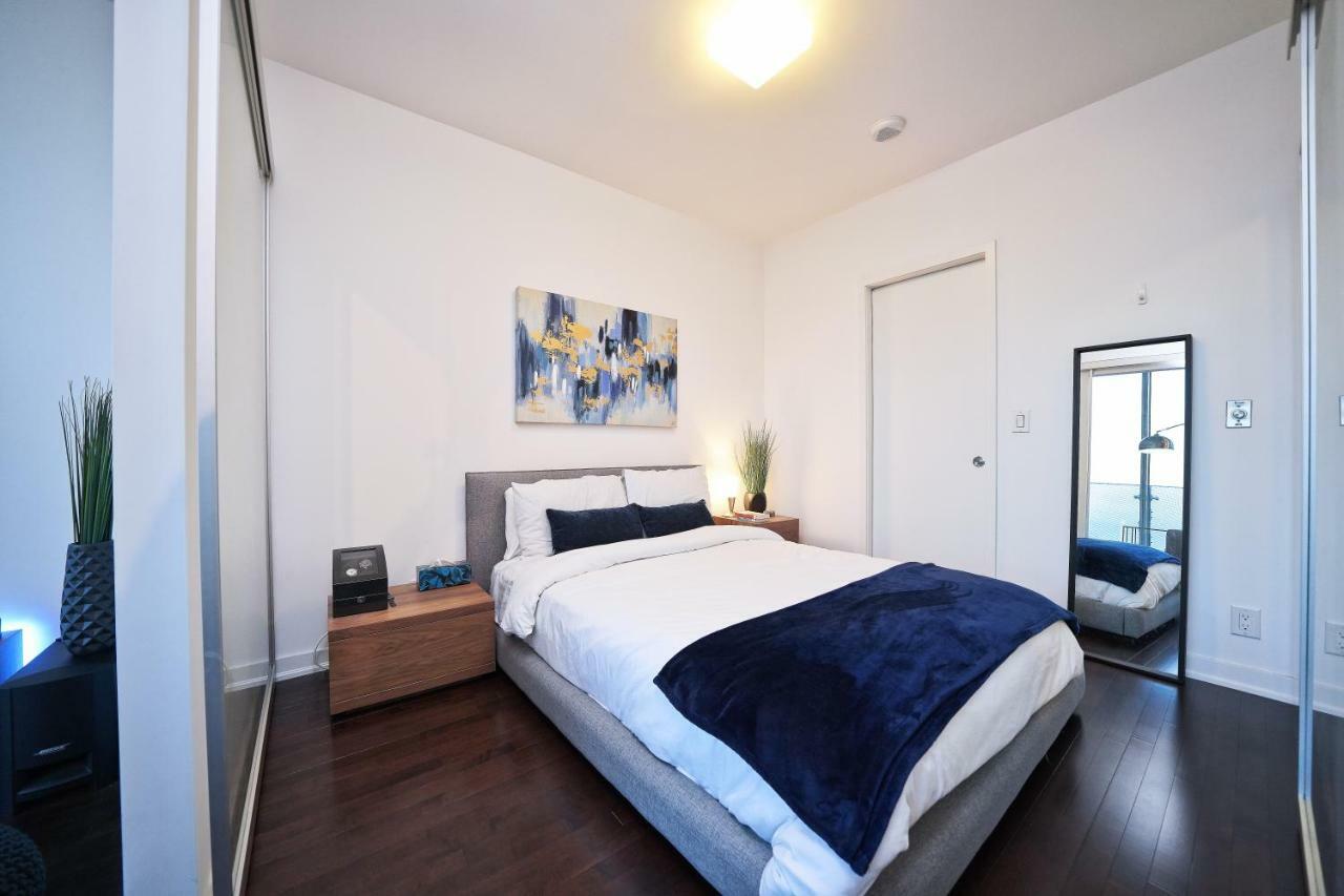 The York Boutique Suites Toronto Eksteriør billede