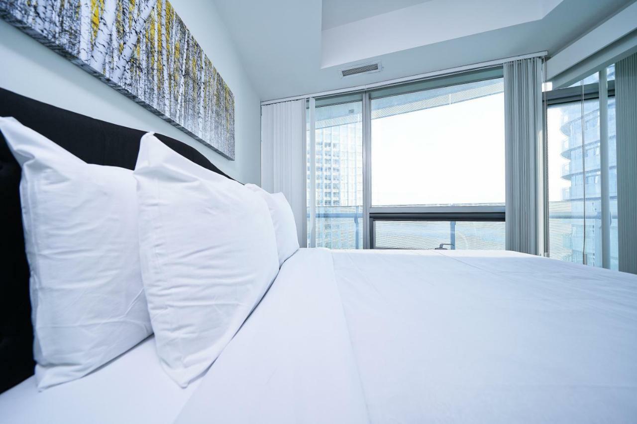 The York Boutique Suites Toronto Eksteriør billede