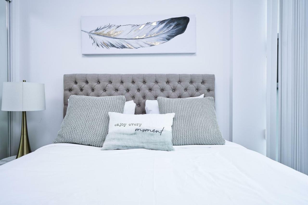 The York Boutique Suites Toronto Eksteriør billede