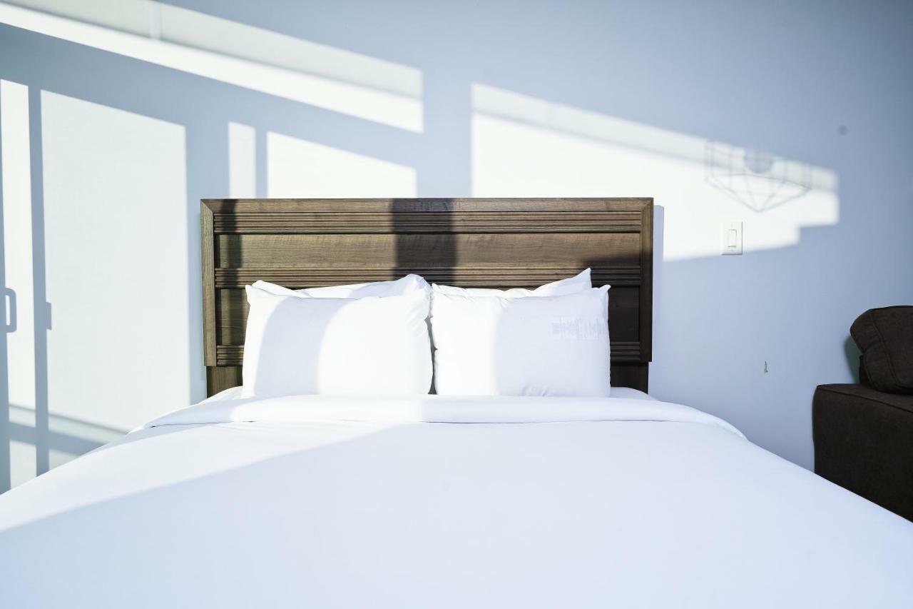 The York Boutique Suites Toronto Eksteriør billede