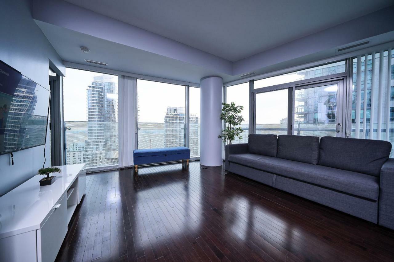 The York Boutique Suites Toronto Eksteriør billede