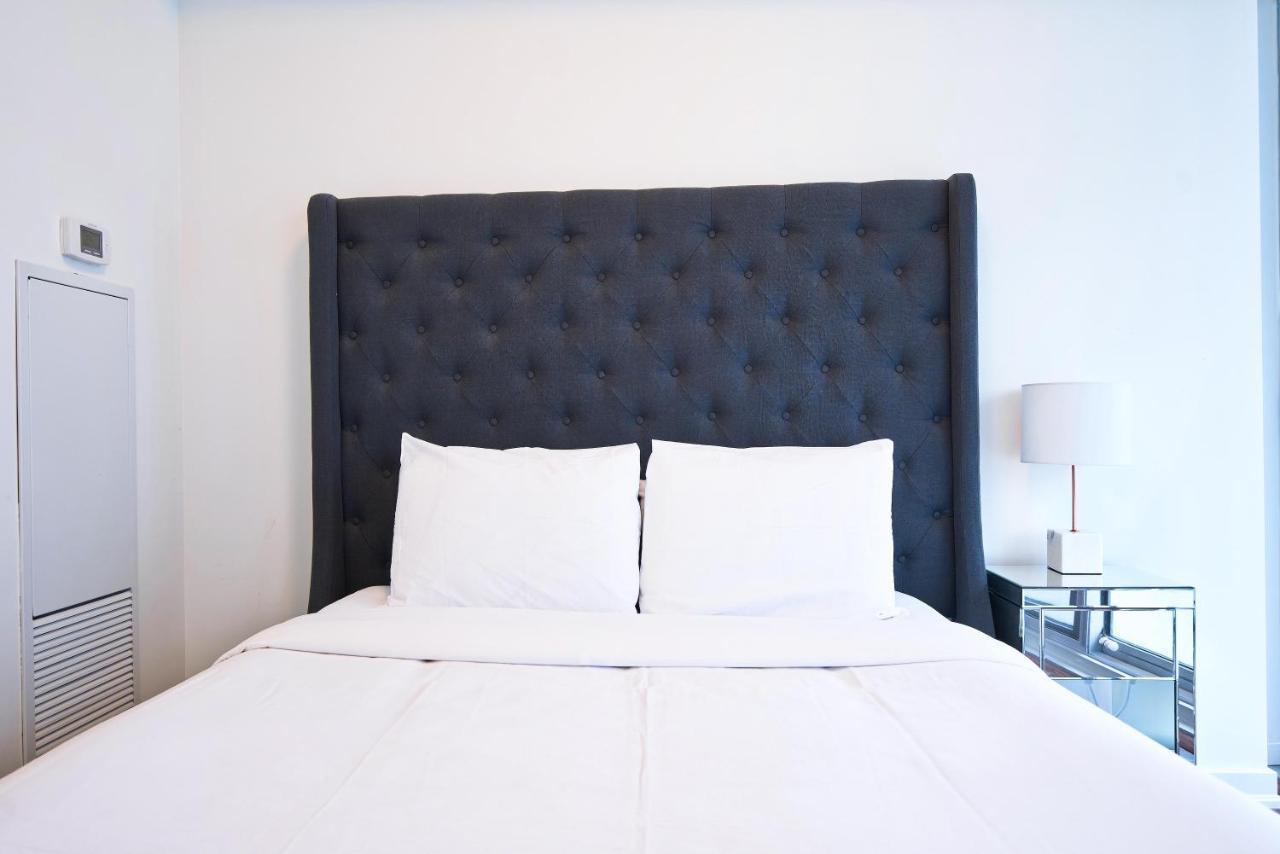 The York Boutique Suites Toronto Eksteriør billede